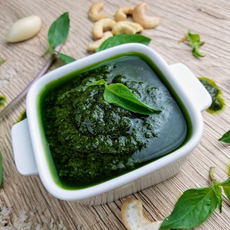 Paleo Pesto