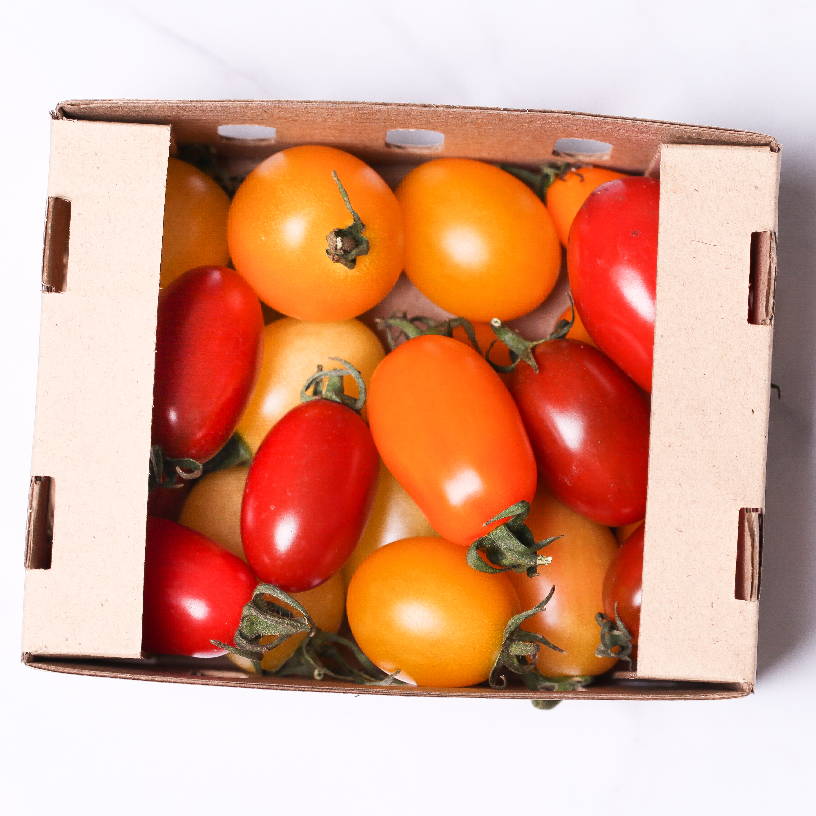 Mixed Varietals Tomatoes Box