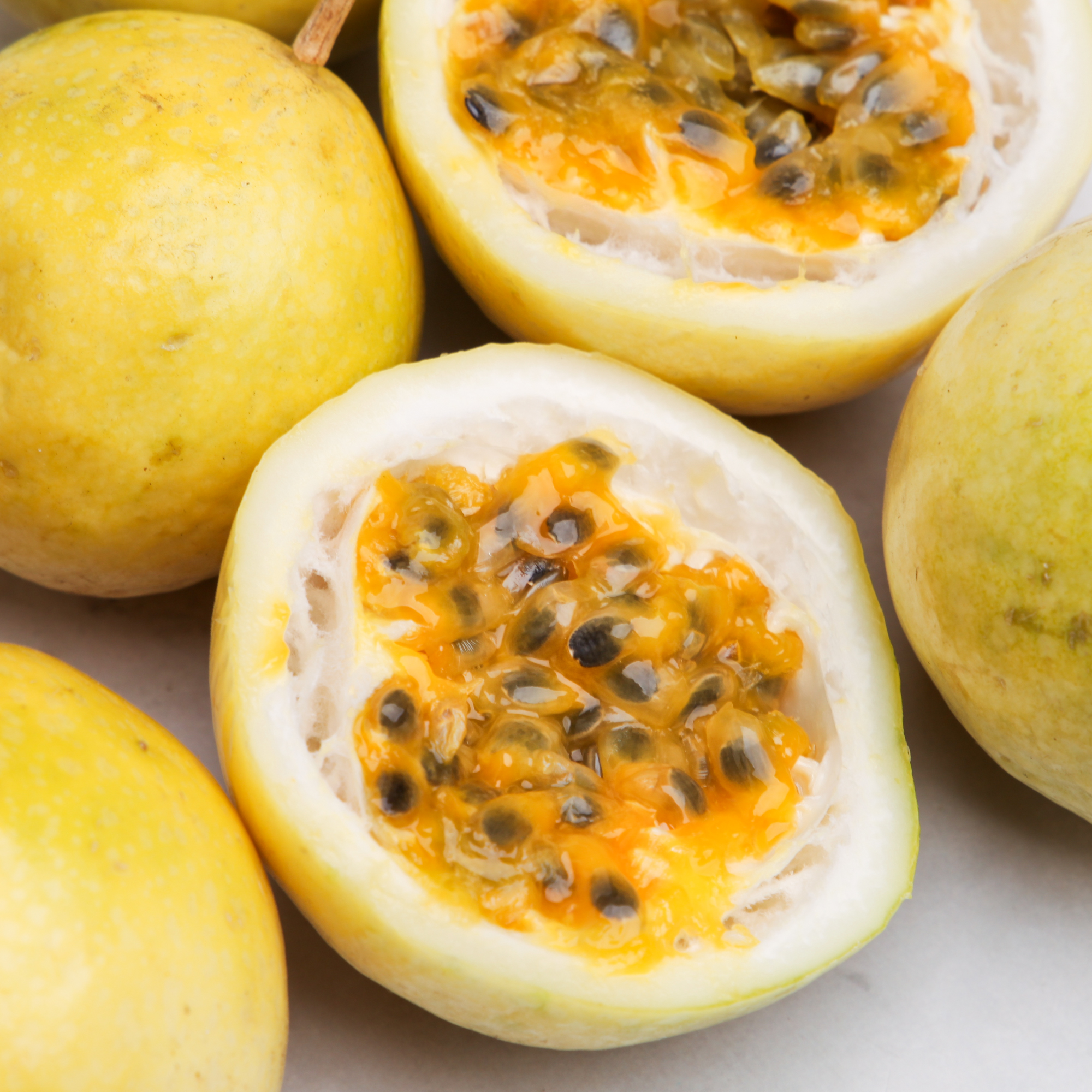 Organic Yellow Passion Fruit 
