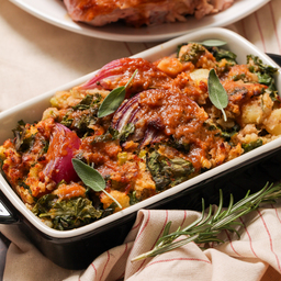 Italian sausage & potato stuffing with turkey gravy